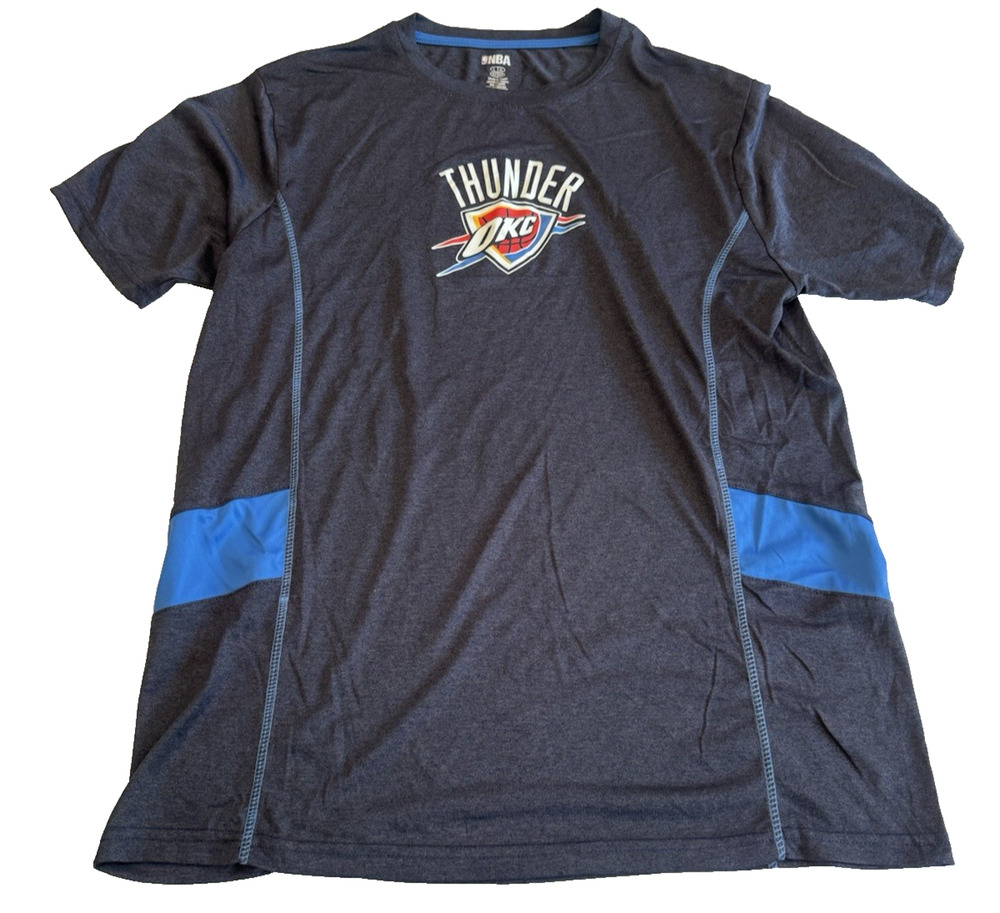Oklahoma City Thunder Shirt Men's Large Gray Blue NBA Basketball Short Sleev